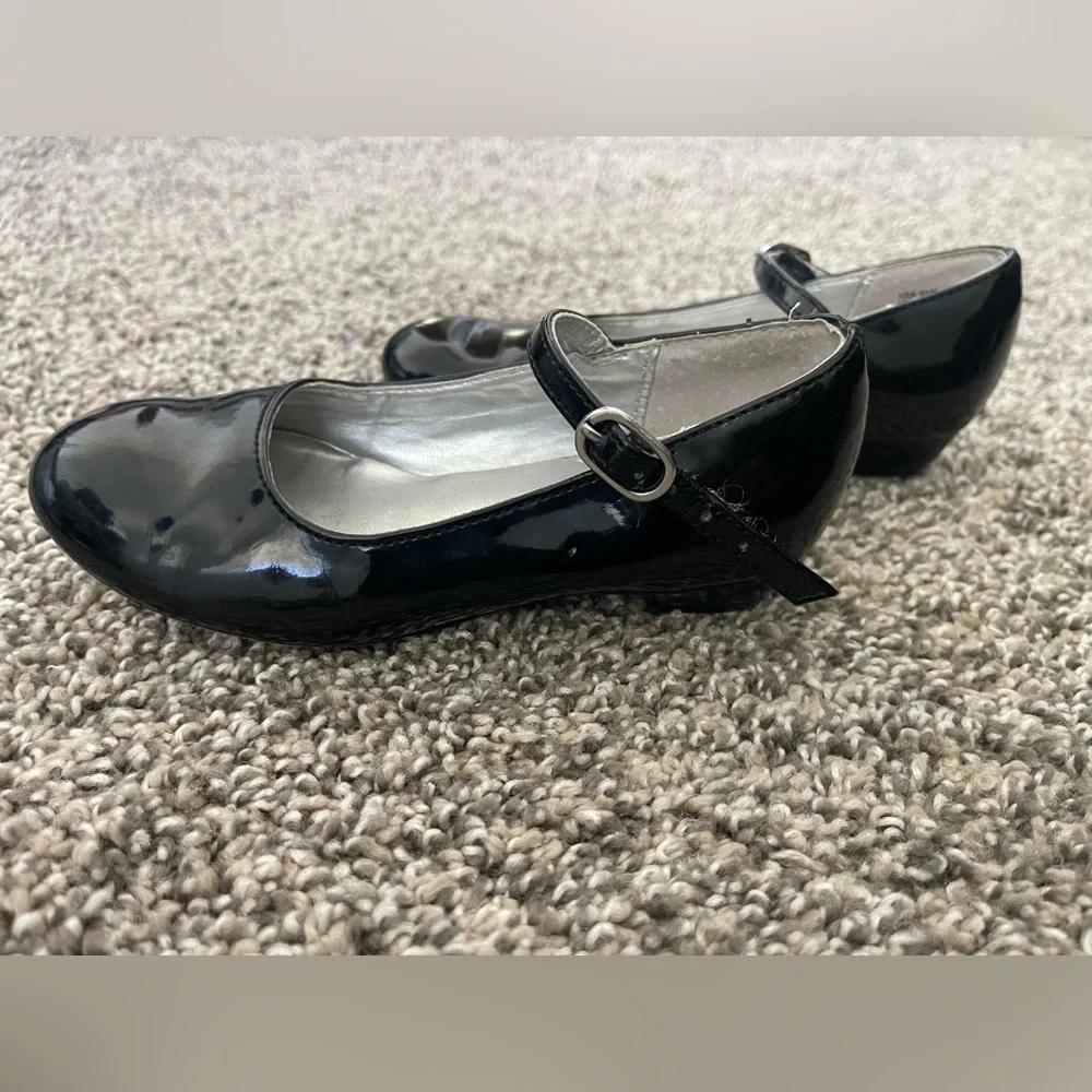 Toddler Girl’s Nina Seeley Black Patent Mary Jane Shoes Size 8.5